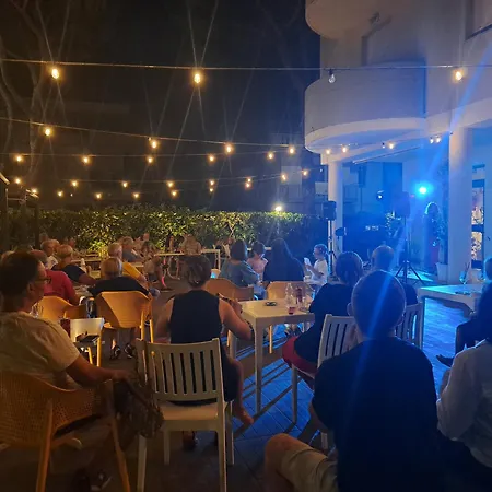 Hotell Marebello Tortoreto