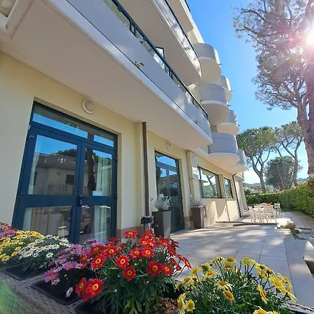 Marebello 3* Tortoreto