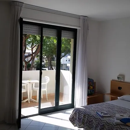 Marebello 3* Tortoreto