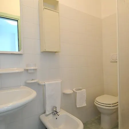 Ξενοδοχείο Marebello 3*